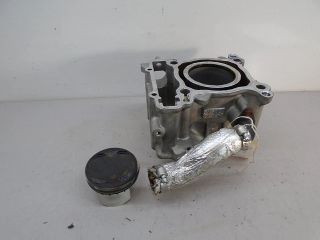 Engine Barrel and Piston for Yamaha Morphous CP250 2006 to 2008 - OEM Y116