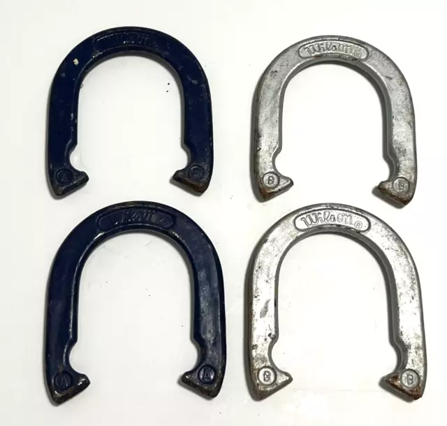 The Heritage Forge Steel Horseshoes Set for Horses, Crafts, Decorations and  Backyard Games - Plain Shoe Size 0 - Sand Blasted 10 Shoes
