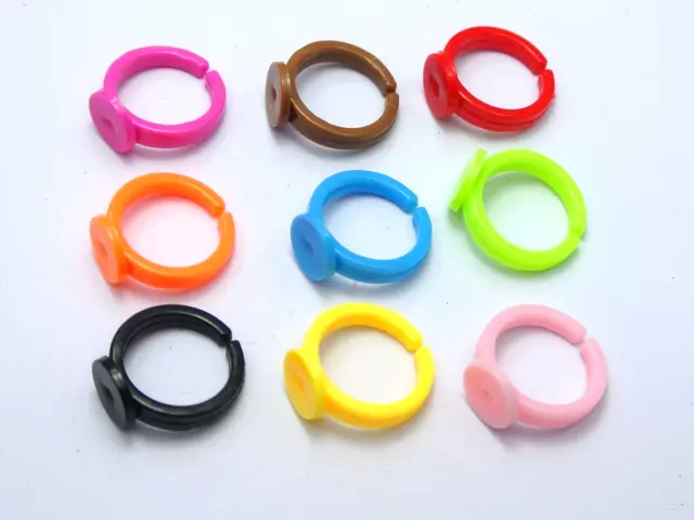 100 Mixed Color Plastic Adjustable Kids Ring Blank Findings GLUE ON Base 9mm Pad