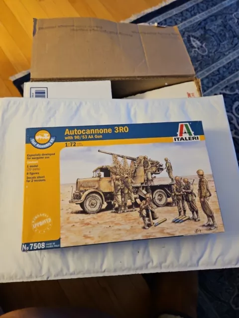 Italeri 7508 1/72 Scale Military Model Kit Lancia Autocannone 3RO w/90/53 AA Gun