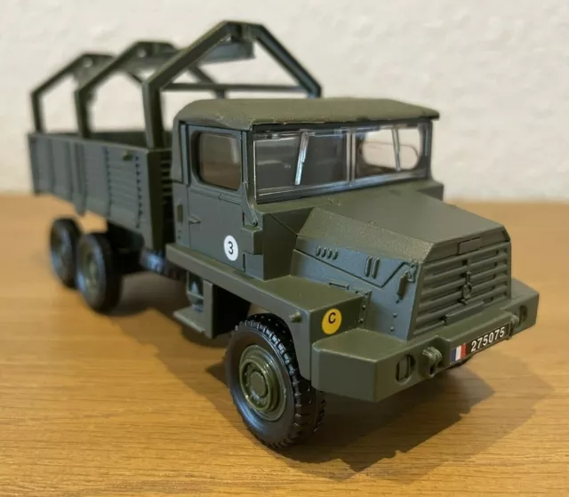 SOLIDO militaire camion de l'Armée Française BERLIET GBC 8KT en version Lot 7