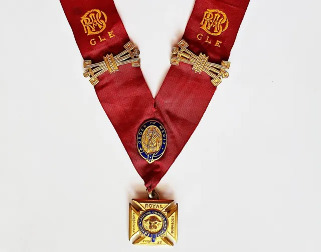 Authentic WW2 Masonic RAOB Royal Order of Buffaloes Order of Merit Lodge Medal