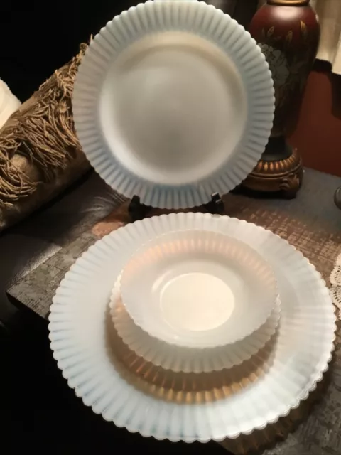 Vintage Macbeth Evans Petalware Monax White Opalescent Cereal Bowl AND 3 Plates