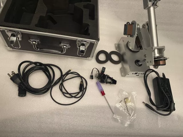 7BOT Robot Arm Servo from K-power DHV840 Vacuum Cup / Finger Gripper Kit + Case 7BOT Robot Arm Servo from K-power DHV840 Vacuum Cup / Finger Gripper Kit + Case