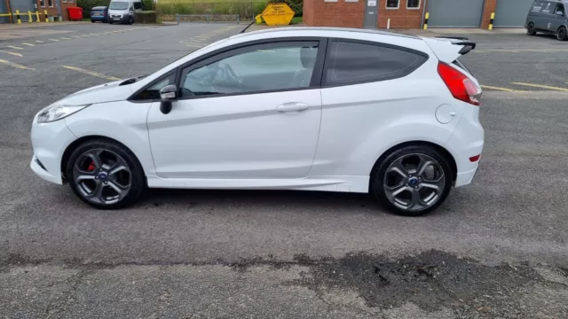 Ford Fiesta Style 1.2 White 3Dr 2013 ,, St Replica ,, Only 46,567 Mls ,,