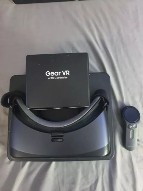 Samsung SM-R325 Gear VR - Virtual Reality Headset With Controller - Gear VR 2