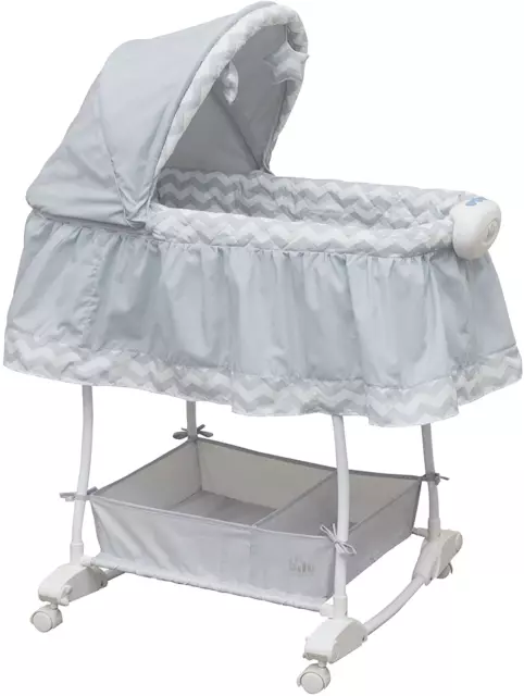 Bily B3350CHV Rocking Bassinet Serene Chevron 2