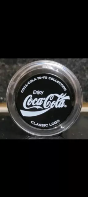 ⚫⚪Yoyo Coca-Cola Authentic 2019 Classic Logo Collectors Collection Yoyo⚪⚫