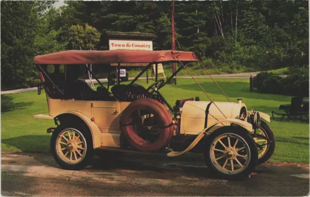 1911 - POPE-HARTFORD, Model W, Touring Car  -- Old /Antique Automobiles Postcard