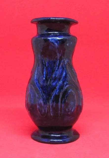 Pottery Australian? Vase 13.5cm Dark Blue Raised Pattern Signature Mark