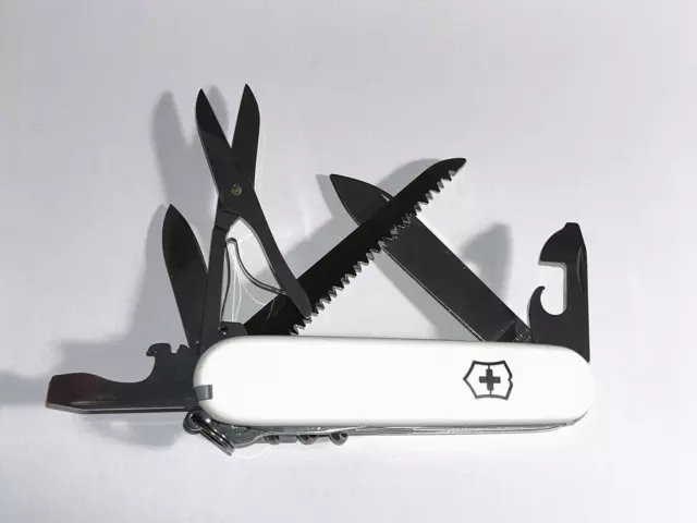 New Victorinox Swiss Army 91mm Knife  WHITE HUNTSMAN PLUS   1.3713.7 P