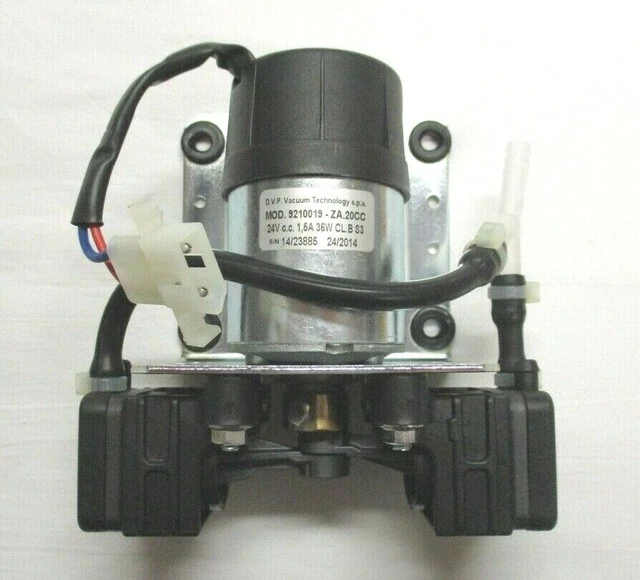 Pompa elettrica a 2 pistoni 9210019-ZA.20CC, 22 litri/min, 24V 36W della DVP Pompa elettrica a 2 pistoni 9210019-ZA.20CC, 22 litri/min, 24V 36W della DVP
