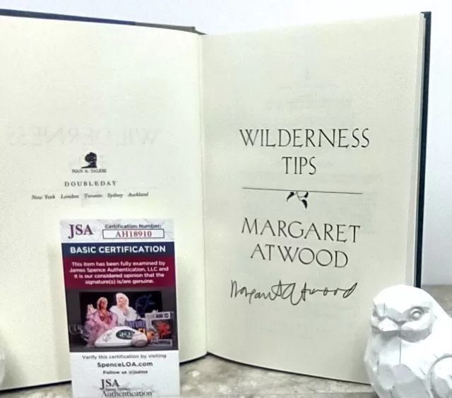 Wilderness Tips SIGNED by MARGARET ATWOOD JSA/COA Authentication