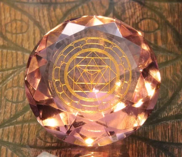 Tachyonen Glas Diamant Merkaba rosa 45 Energie Heilige Geometrie Chamuel