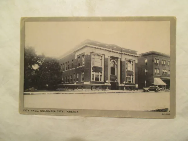 Indiana Postcard City Hall  Columbia City IN