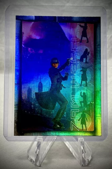 2002 STAR WARS - Zam Wesell - Topps Attack of the Clones #4 - Prismatic Foil