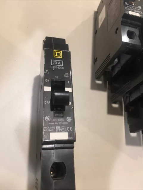 Square D EDB14020 Pole 20 Amp 277v Circuit Breaker.Box Of Four