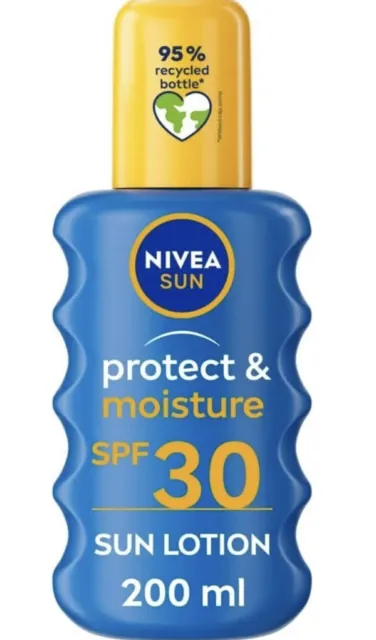 NIVEA Sonnenschutz & Feuchtigkeit Sonnenspray LSF30 (200 ml) - UK Verkäufer