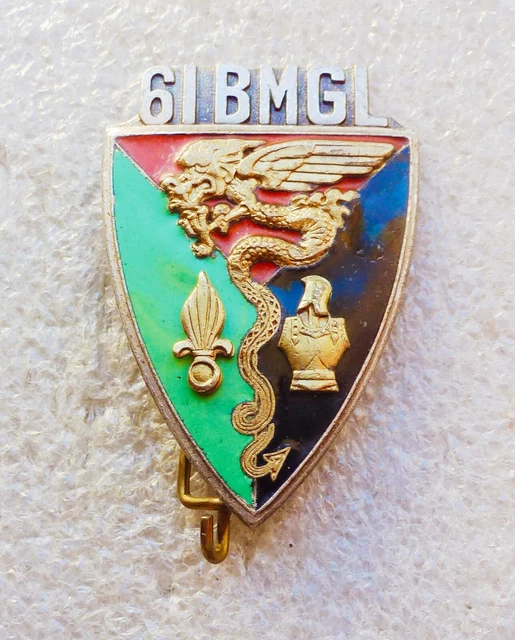 Insigne émaillé Compagnie Maritime L.G. – Paquebot – Fabrication Française