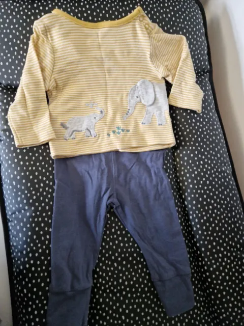 Baby Boy Used Clothes Clothing - Bundle - 0-3 Months - 12 Outfits