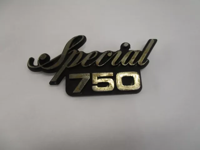 77 YAMAHA Speciale XS750 Lato Emblema