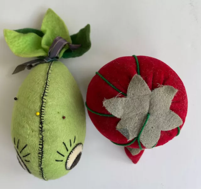 Two Vintage Pin Cushions Green Whale Handmade Felt - Tomato Japan 3