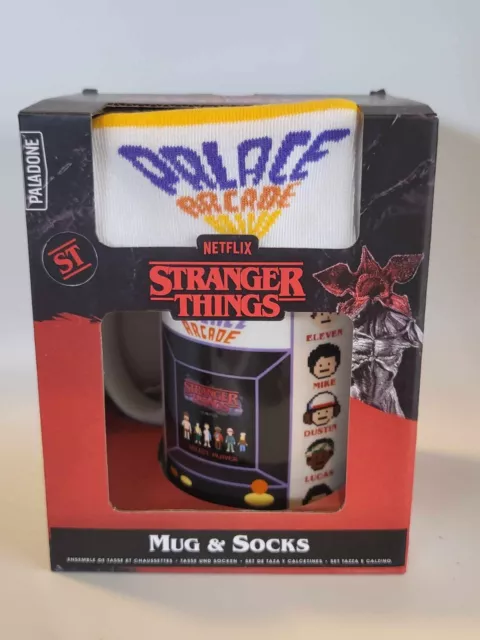 Set Paladone Mug & Socks Stranger Things Tasse et Chaussettes