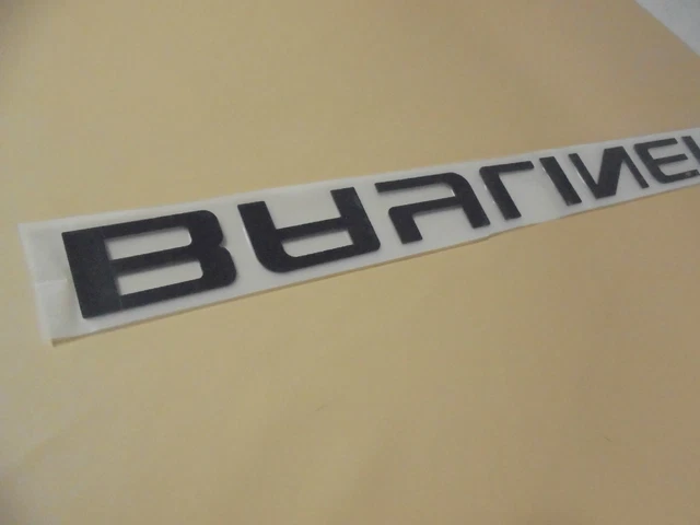 38” Bayliner Hull Name Emblem 3