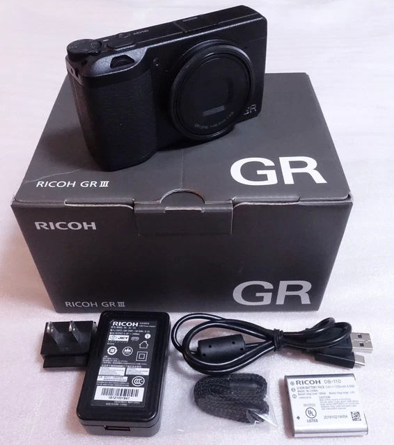 "Top Mint" Ricoh GR III 24.2 MP Digital Camera Black 100 Shots