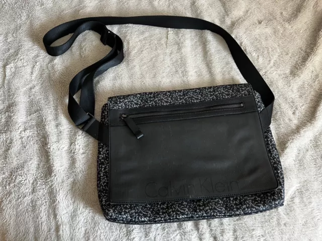 Calvin Klein Black/Gray Patterned Logo Laptop Messenger Bag Adjustable Strap