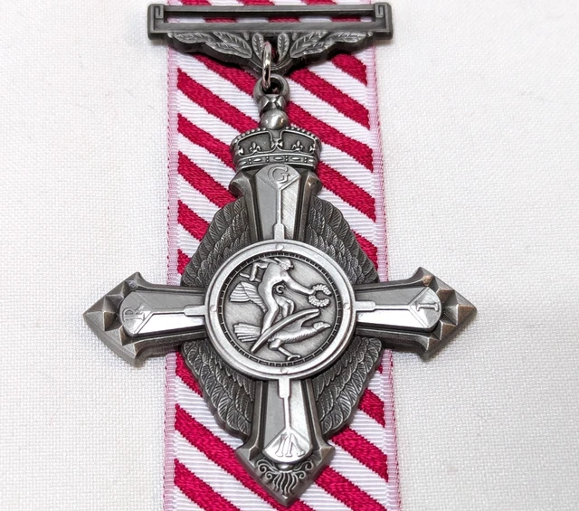 Medaglia RAF Long Service E Good Conduct – Riproduzione WW2 Per Collezionisti - 2