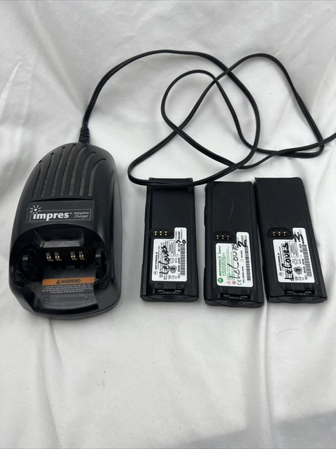 MOTOROLA Impres Adaptive Battery Charger WPLN4114AR v3.40 Genuine + 3 Batteries