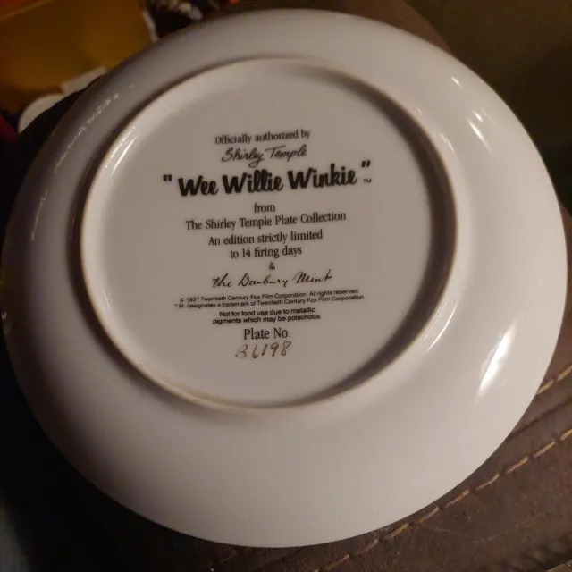 Vintage Shirley Temple "Wee Willie Winkie" Danbury Mint Decorative Plate 2