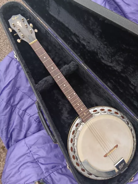 Banjo Used.  Vintage Hofner.
