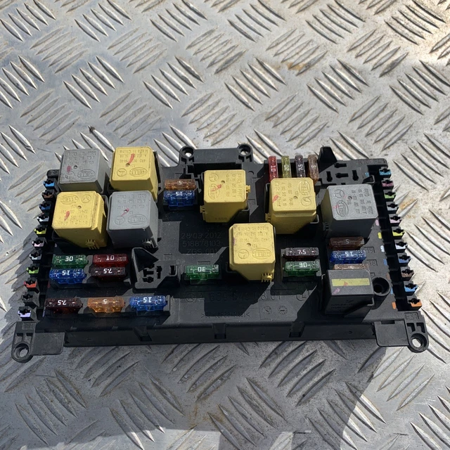 MERCEDES BENZ VITO W639 2010 Fuse Box & Module 6395450601 EUR 104,23