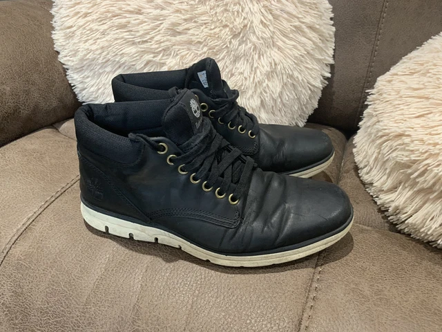 Bradstreet leather chukka for sales men in dark grey