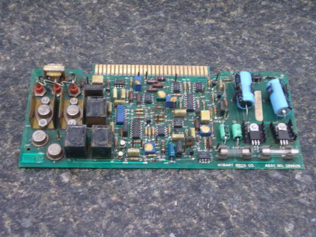 Hobart Bros 374605 R6  PC BOARD IS REPAIRED WITH A  30 DAY WARRANTY
