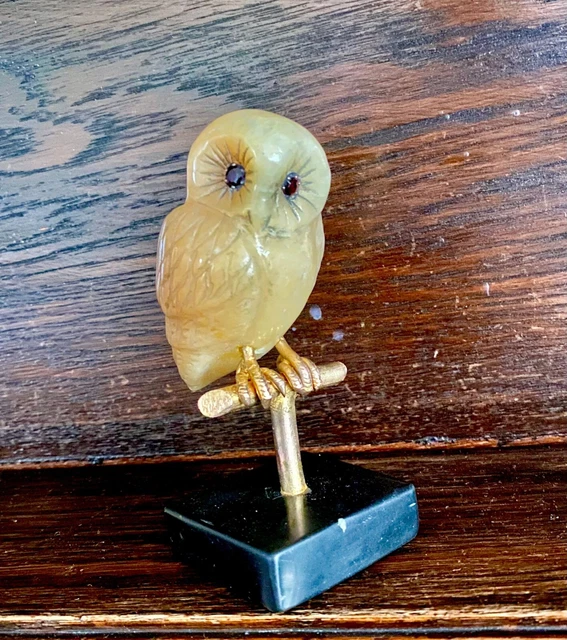 FABERGE Antique Imperial Russian Figurine of an Owl Carved Natural Agate FABERGE Antique Imperial Russian Figurine of an Owl Carved Natural Agate