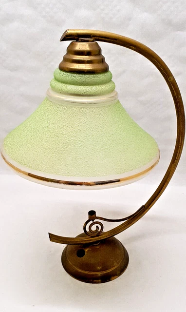 Lampe de bureau en laiton et verre polonais dans le style de Fontana Arte En vente sur
