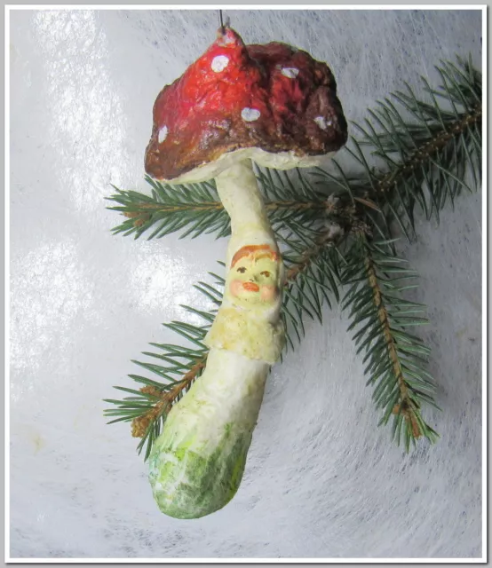 🎄🍄Vintage antique Christmas spun cotton ornament figure Mushroom #293243