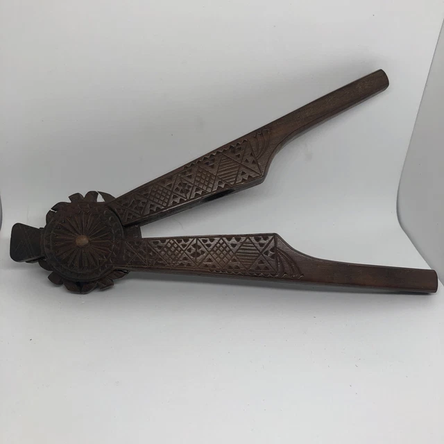 Vintage Natural Hand Carved Wooden Nut Cracker Made In Yugoslavia Great Conditon