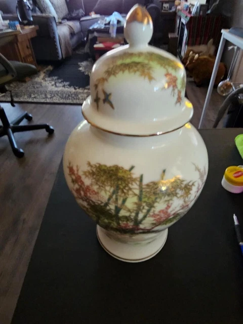 10" Chinese Ginger Jar with lid