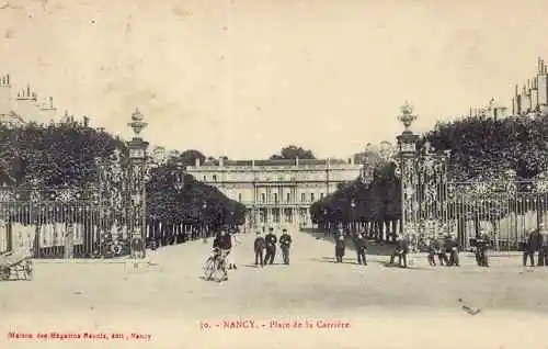 54 - cpa - NANCY - Place de la Carrière