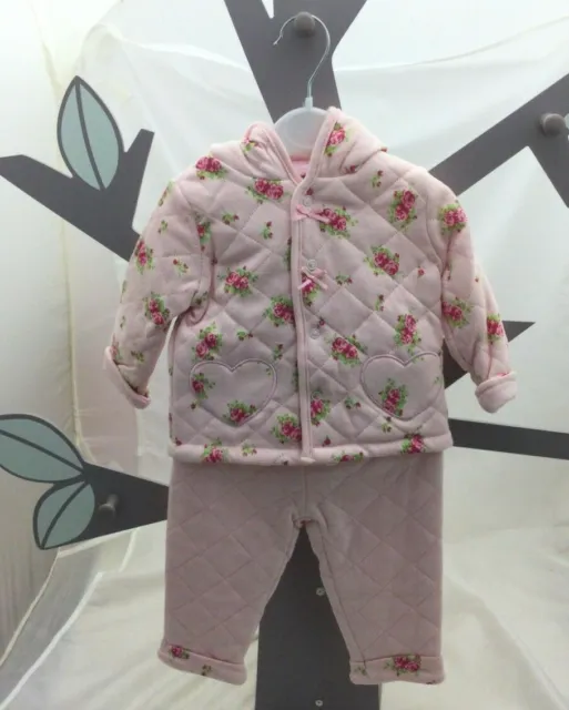 ensemble veste et pantalon matelassé rose motif fleurs bébé 0-3 mois