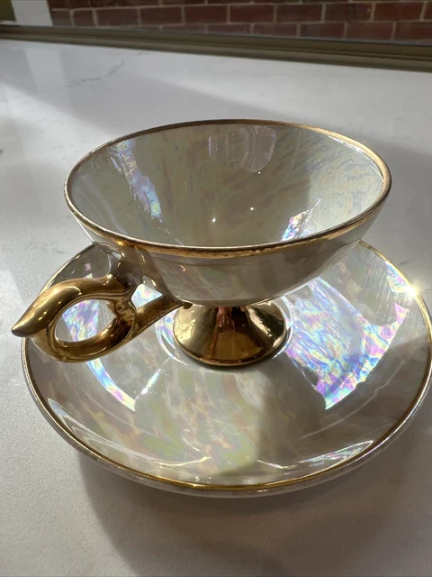 VINTAGE JAPANESE TEA Cup and Saucer x Iridescent Pearlized