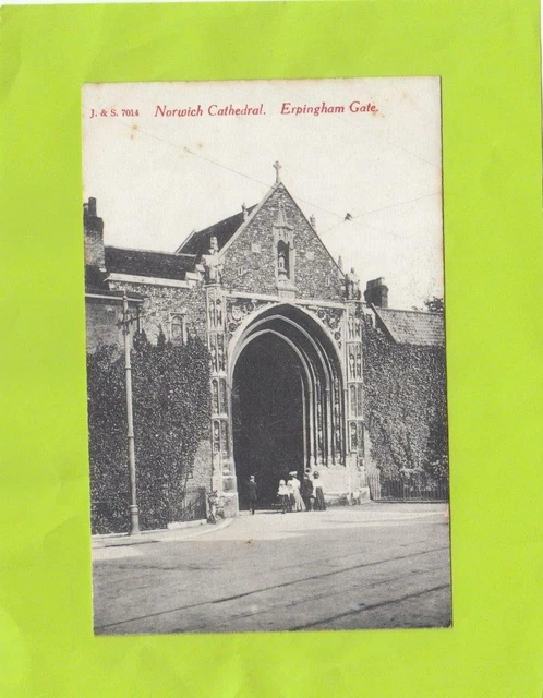 Erpingham Gate -   NORWICH CATHEDRAL  Norfolk  ( HR31 )
