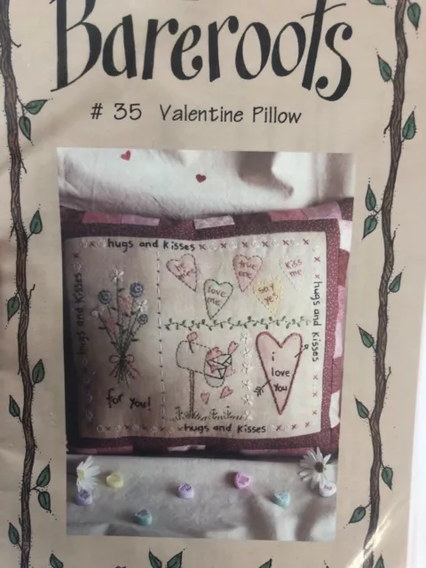 ALMOHADA VALENTINE Patrón de costura de Bareroots. Sin usar