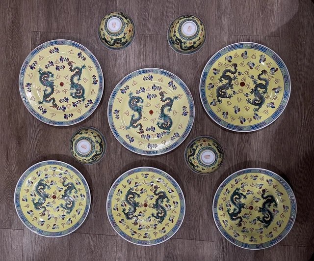 Vintage Huge Lot of 10 Chinese Famille Rose Porcelain With Double Dragons Plates