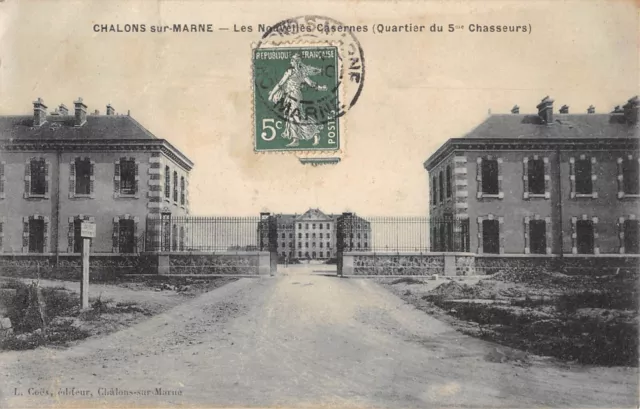 CPA 51 CHALONS SUR MARNE THE NEW BARRACKS DISTRICT OF THE 5th HUNTERS
