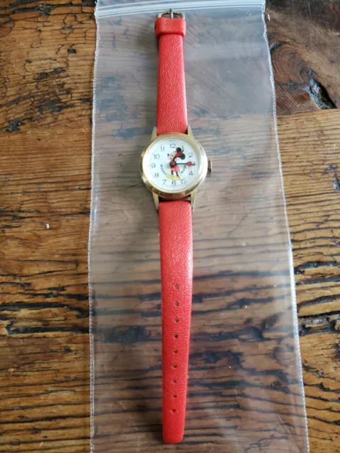 Working Vintage Mickey Mouse Windup Watch Bradley Swiss Child Size Disney